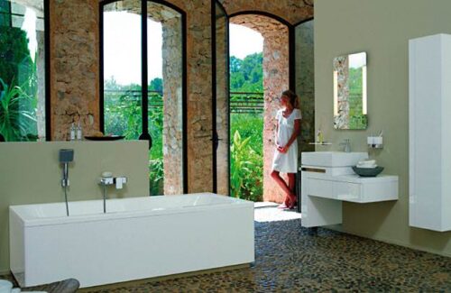 Ubierz łazienkę w nową kolekcję Esprit