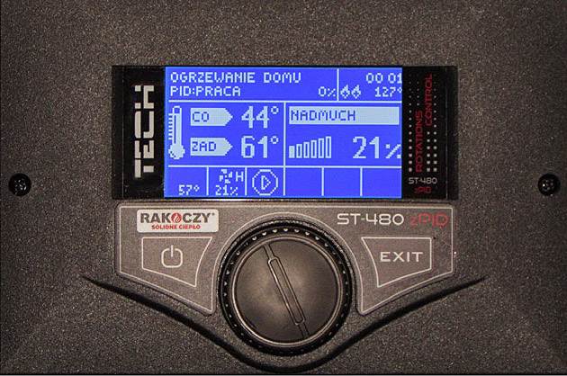 FOT. 5. Sterownik ST480 zPID - sterownik do kotła retortowego. Steruje podajnikiem, wentylatorem, 4 pompami. Współpracuje z modułami Ethernet, GSM, oraz regulatorem pokojowym. Fot.: RAKOCZY