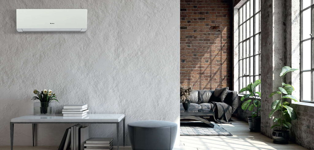 Fot. 7. Nawiew nowoczesnych klimatyzatorów może objąć całe pomieszczenie. W tym celu wykorzystuje się automatyczne żaluzje poziome i pionowe. Dzięki temu rozwiązaniu rozkład temperatury w pomieszczeniu jest jeszcze bardziej komfortowy i jednolity.