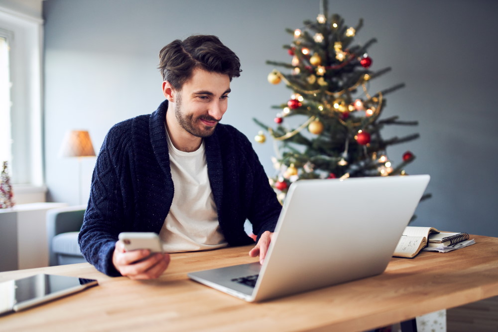 Laptop czy komputer stacjonarny – co wybrać?