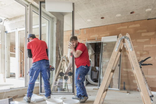 Czym jest ciepły montaż okien? Warto zdecydować się na taką inwestycję?