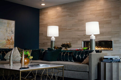 Oświetlenie mieszkania – 3 wskazówki, jak je zaprojektować