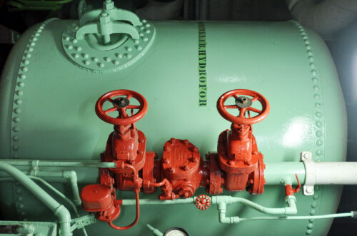 Jak wybrać i zamontować zestaw hydroforowy w domu