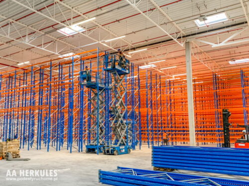 Podnośnik koszowy fachowego instalatora. Rodzaje i zastosowanie podnośników w pracach instalacyjnych