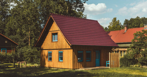 Jak skutecznie ocieplić ściany zewnętrzne z bali drewnianych od wewnątrz?