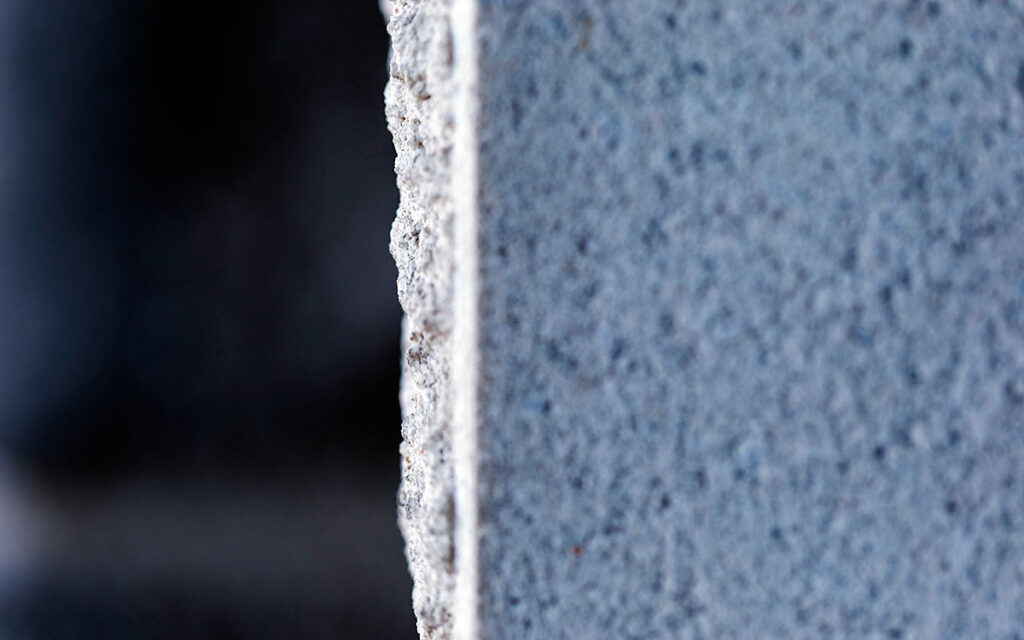 Jaka jest różnica między styropianem białym a grafitowym?