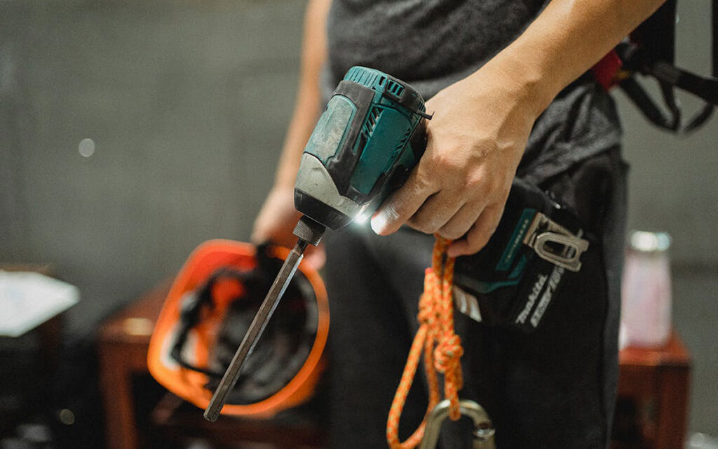 Odzież robocza dla instalatorów? Dokonaj świadomego wyboru!